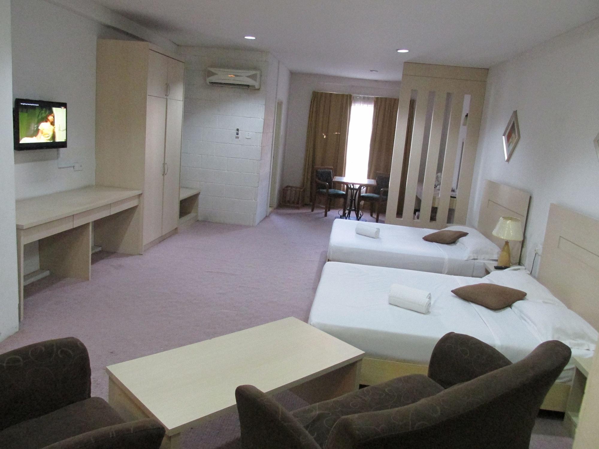 Promenade Service Apartment Kota Kinabalu Eksteriør billede
